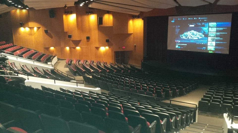 N2N-NYC-worl-premiere-picts-empty-theater