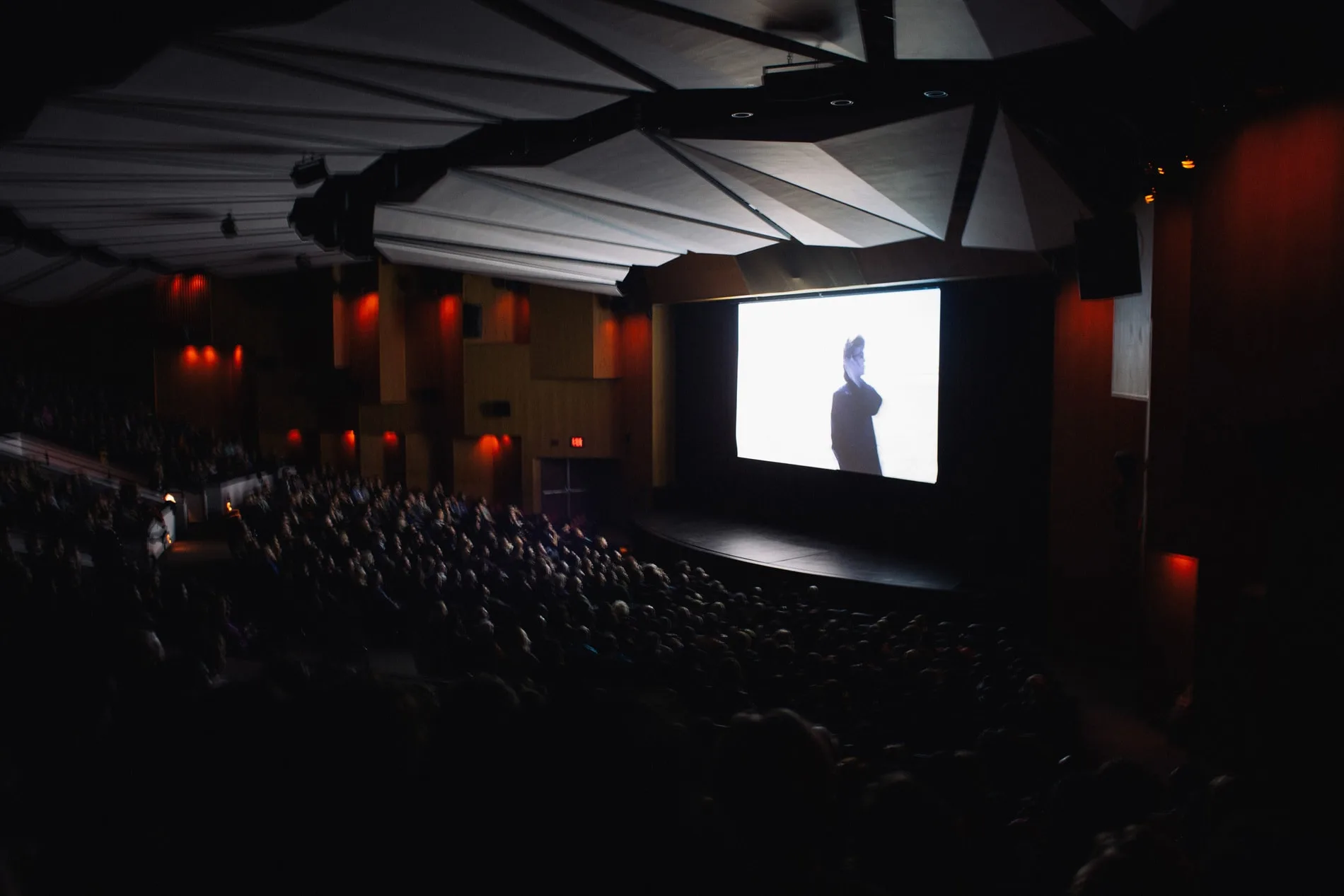 N2N-NYC-worl-premiere-picts-filled-theater