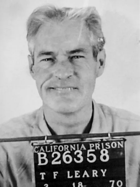 Dtk cast timothy leary lg