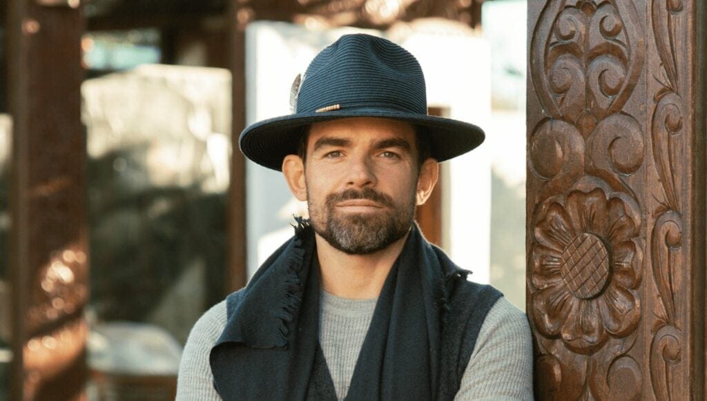 Louie valotti & mangu.tv